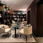 Hilton Les Bains 4*