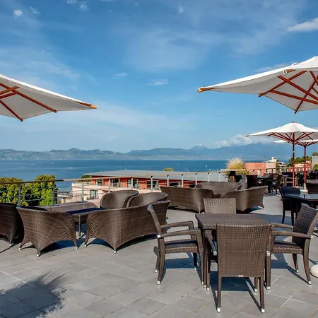 Отель Hilton Les Bains 4*