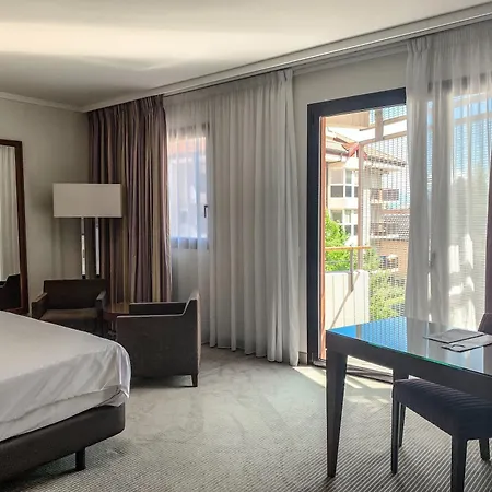 Hotel Hilton Les Bains 4*