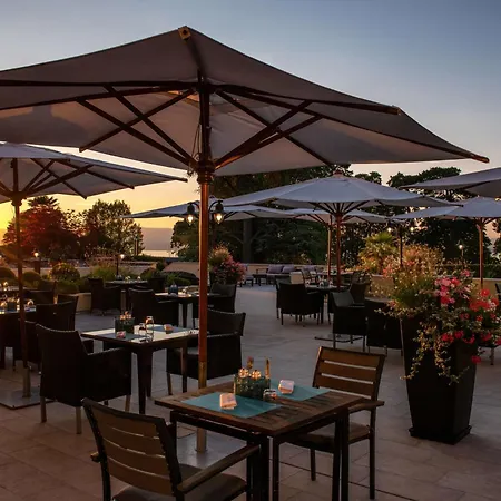 Hilton Les Bains 4* Εβιάν-λε-Μπαιν