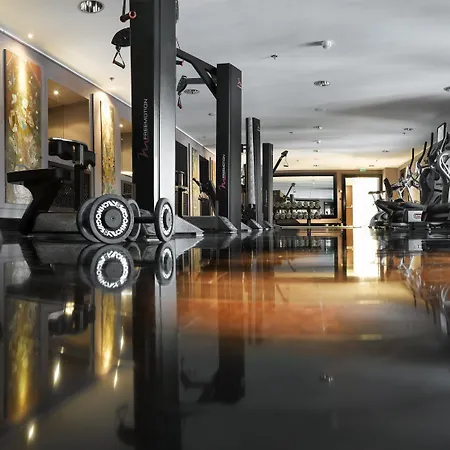 Hotel Evian-Les-Bains By Leonardo Hotels 4*