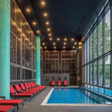 Hilton Les Bains Ξενοδοχείο Εβιάν-λε-Μπαιν