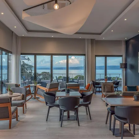 Hilton Les Bains Ξενοδοχείο Εβιάν-λε-Μπαιν