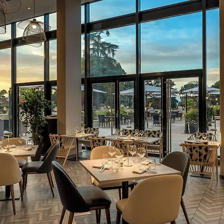By Leonardo Hotel Evian-les-Bains