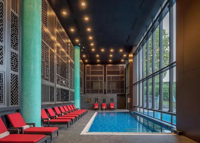 Hilton Les Bains Hotel Évian-les-Bains